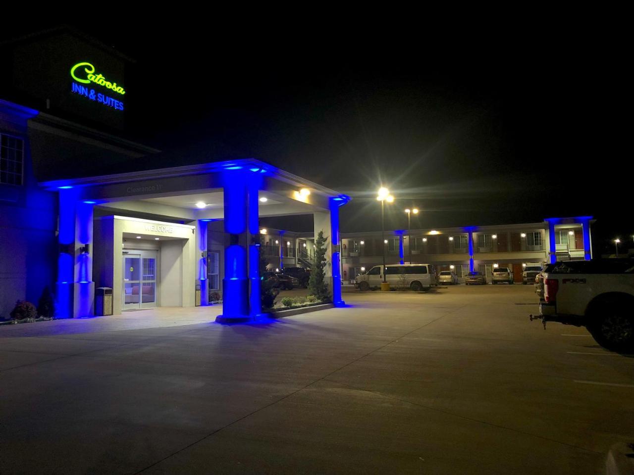 Catoosa Inn & Suites Экстерьер фото