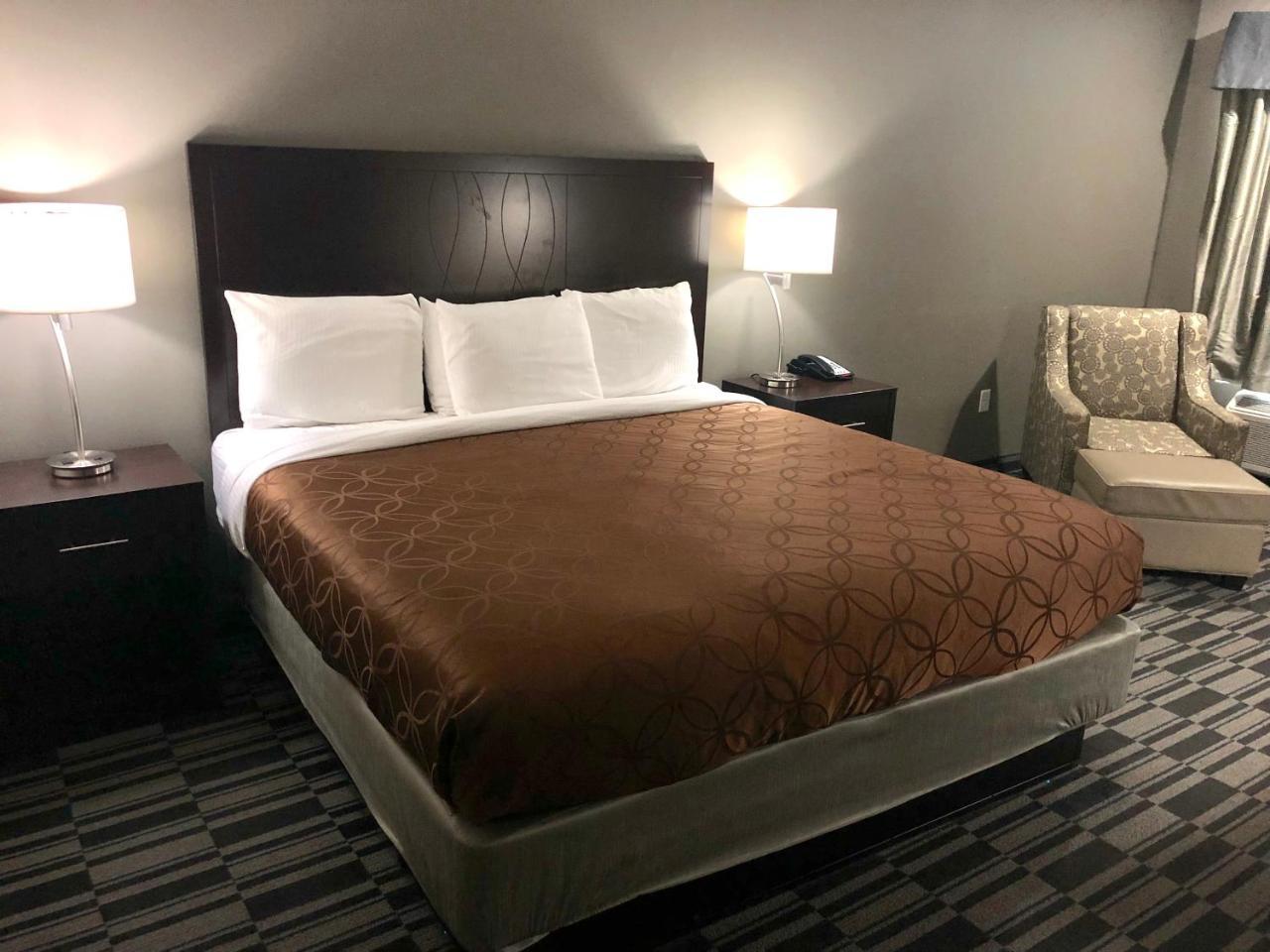 Catoosa Inn & Suites Экстерьер фото