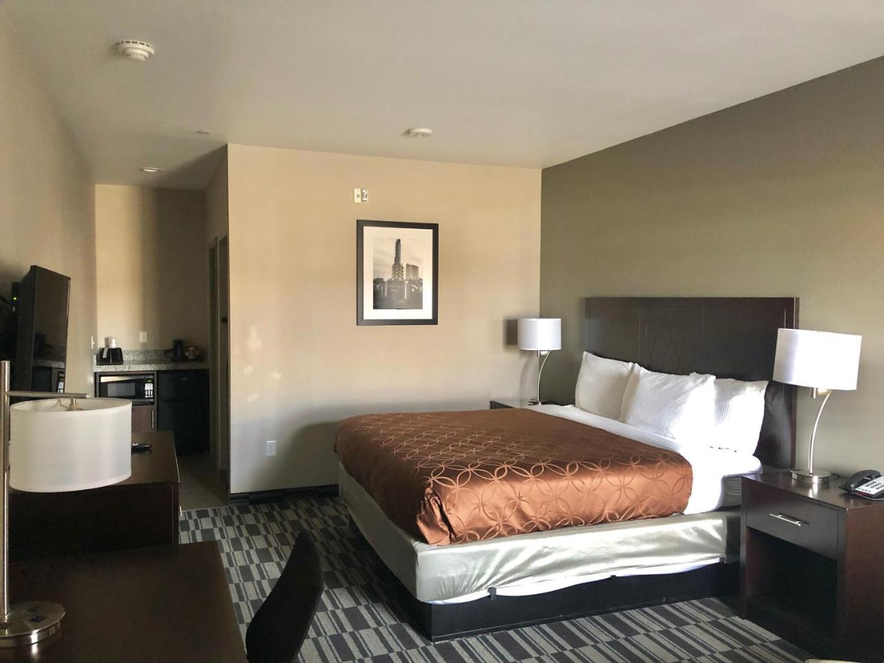 Catoosa Inn & Suites Экстерьер фото